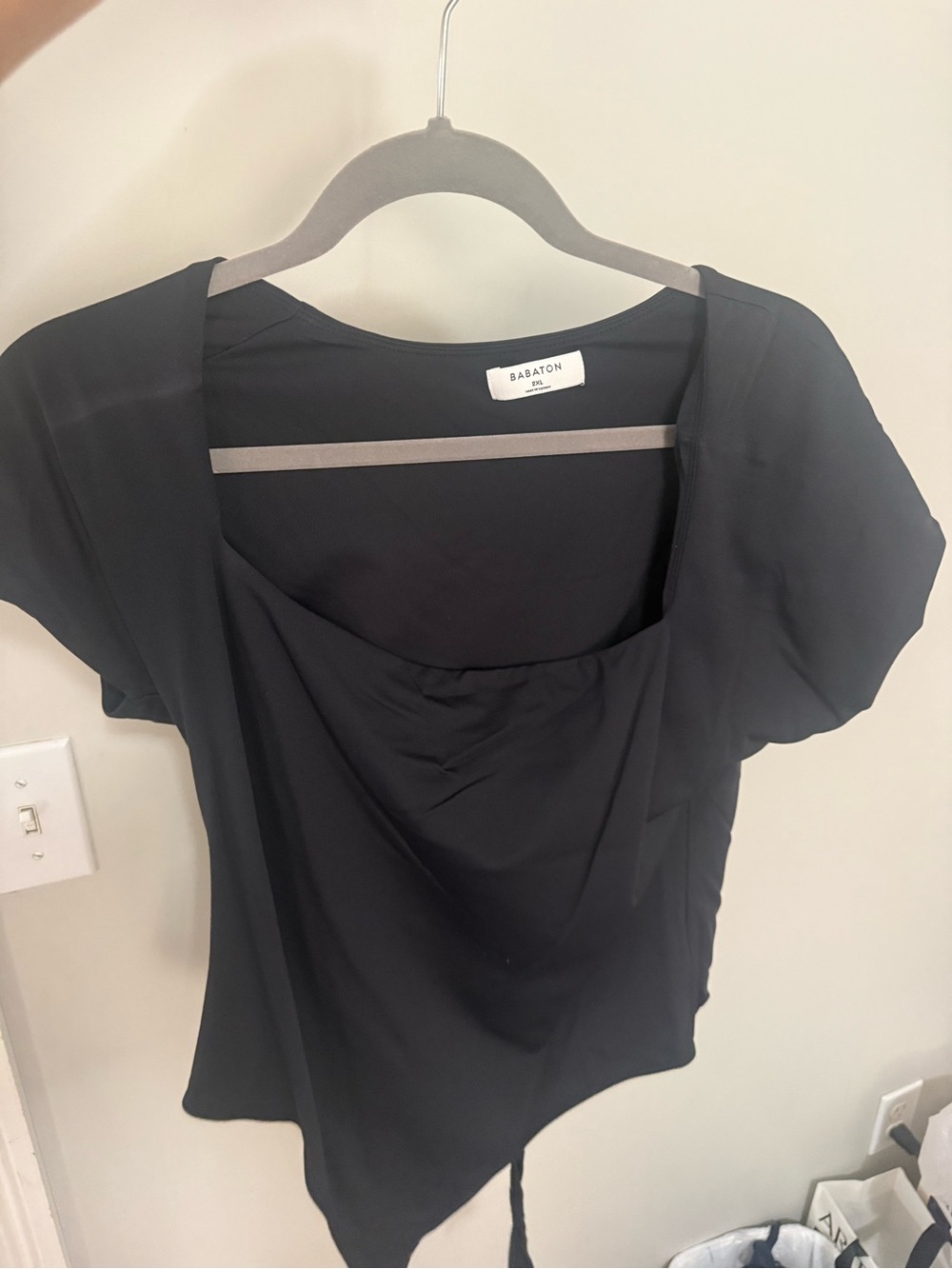 Babaton Black Short-Sleeve Bodysuit